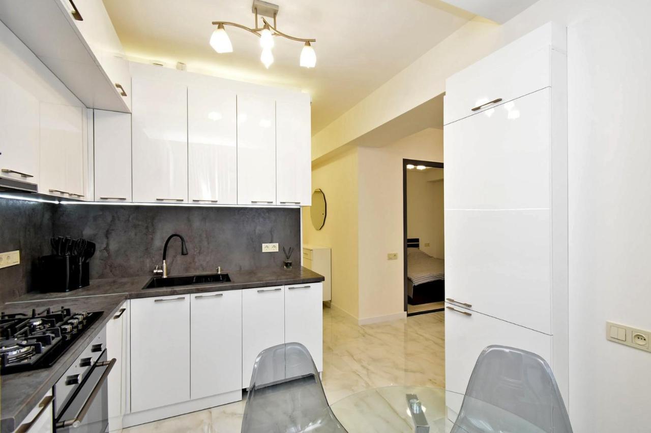 Apart House In Centr Koghbaci Strit Erywań Zewnętrze zdjęcie