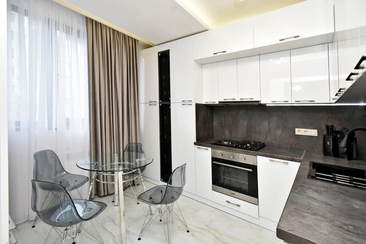 Apart House In Centr Koghbaci Strit Erywań Zewnętrze zdjęcie